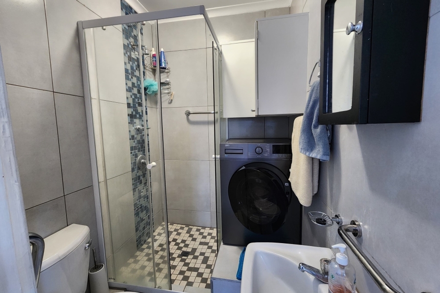 2 Bedroom Property for Sale in Marina Martinique Eastern Cape